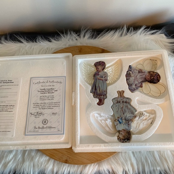 Heaven’s Little Angels Holiday Ornaments Collection - Picture 4 of 7